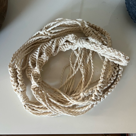 Macrame Rope Plant Pot Hanger - Picture 3 of 6